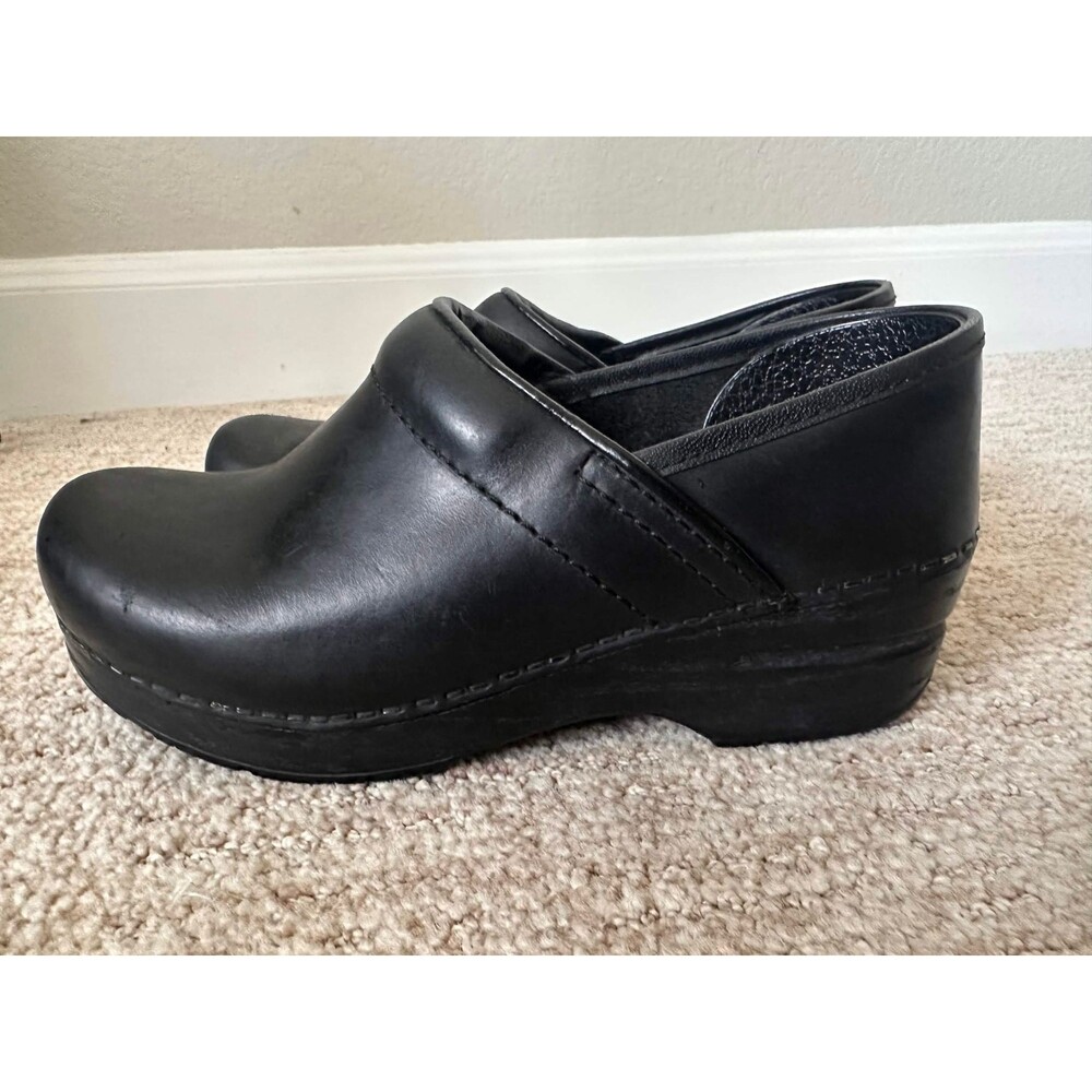 Dansko Professional Black Leather Clogs Size 36 Slip On Comfort Work Shoes - Picture 4 of 6